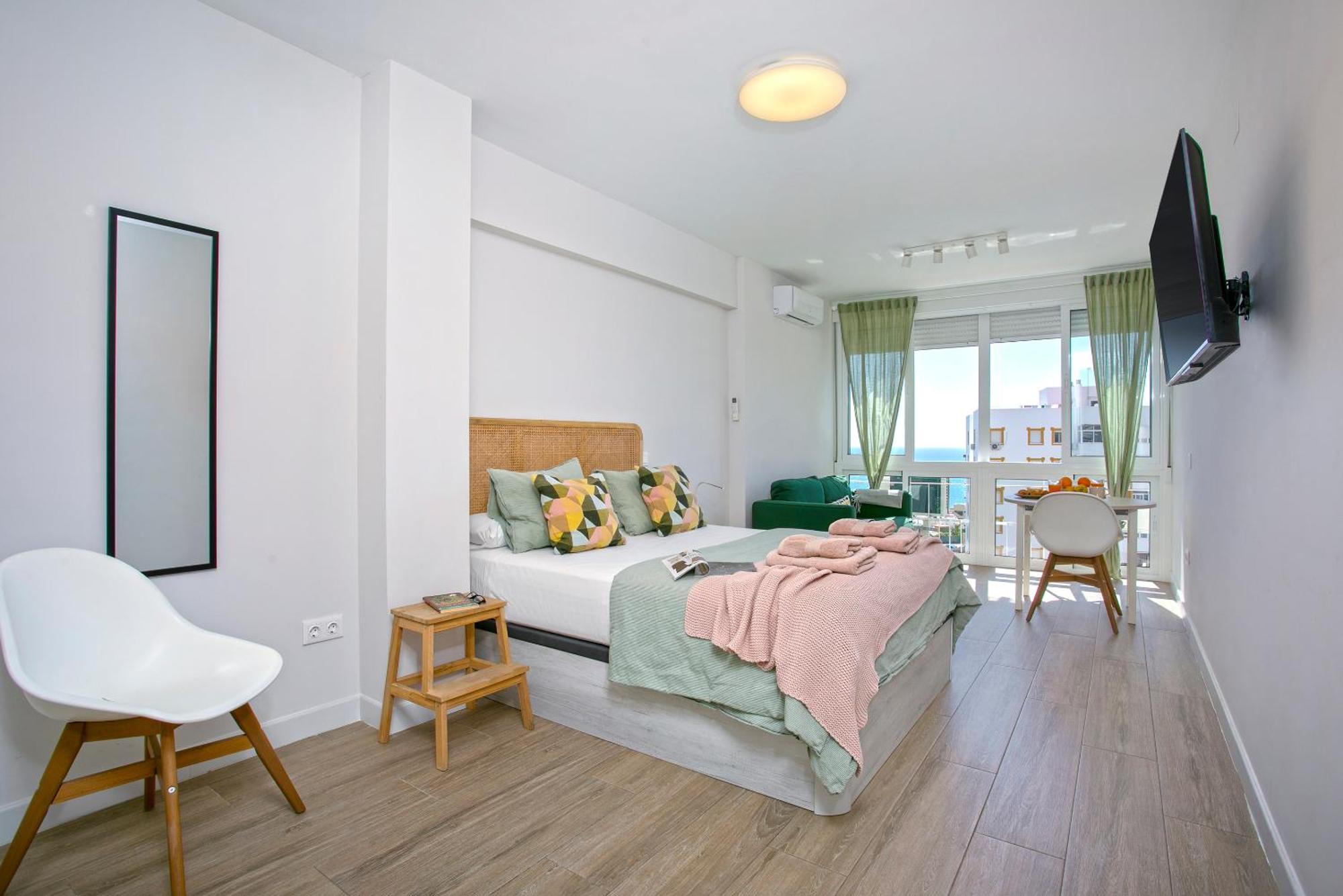 Sunstay Cruz Loft توريمولينوس المظهر الخارجي الصورة
